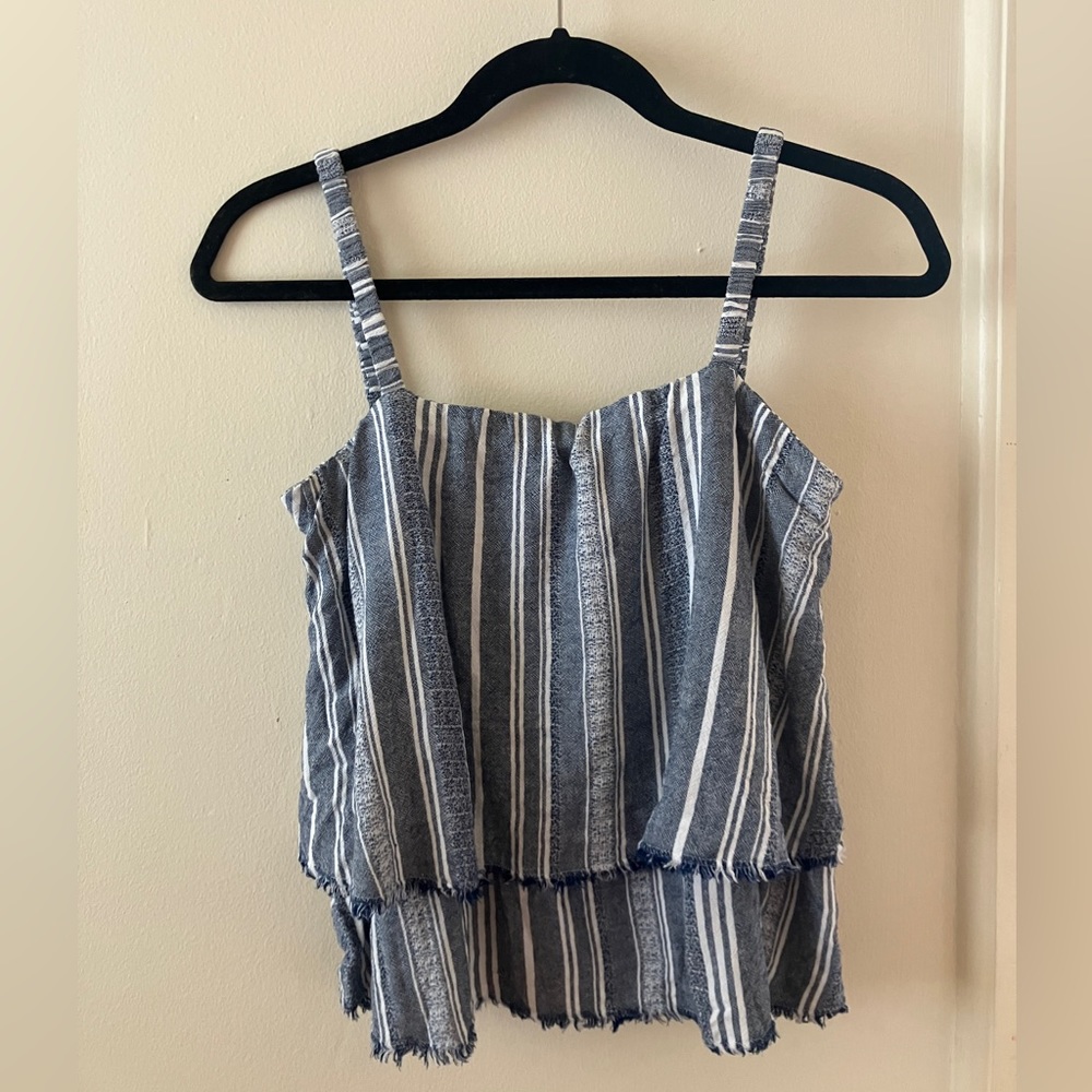 Chambray swing top